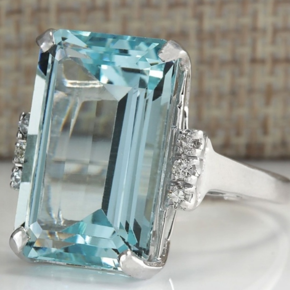 AQUAMARINE 925 S SILVER RING & GIFT - Picture 3 of 5